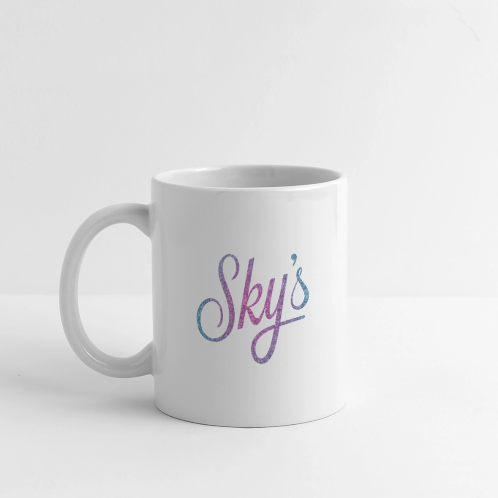 Mug en céramique blanc avec inscription colorée "Sky's original", anse large, robuste, contenance 325 ml, idéal pour café et thé.